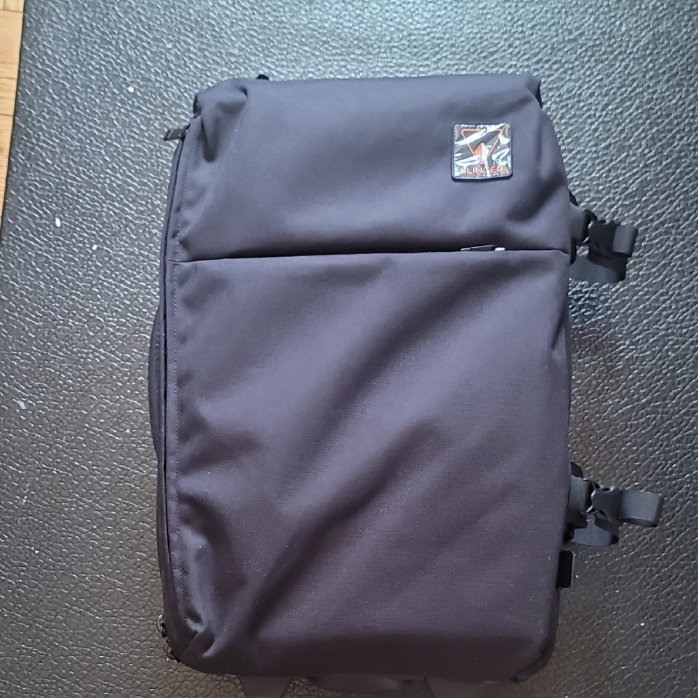 Slinger DSLR Mirrorless Black Water-Resistant Fabric Stroller Backpack